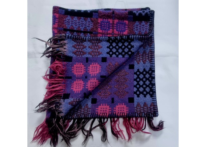 Welsh Tapestry baby blankets Violet & Pink  BBV02 